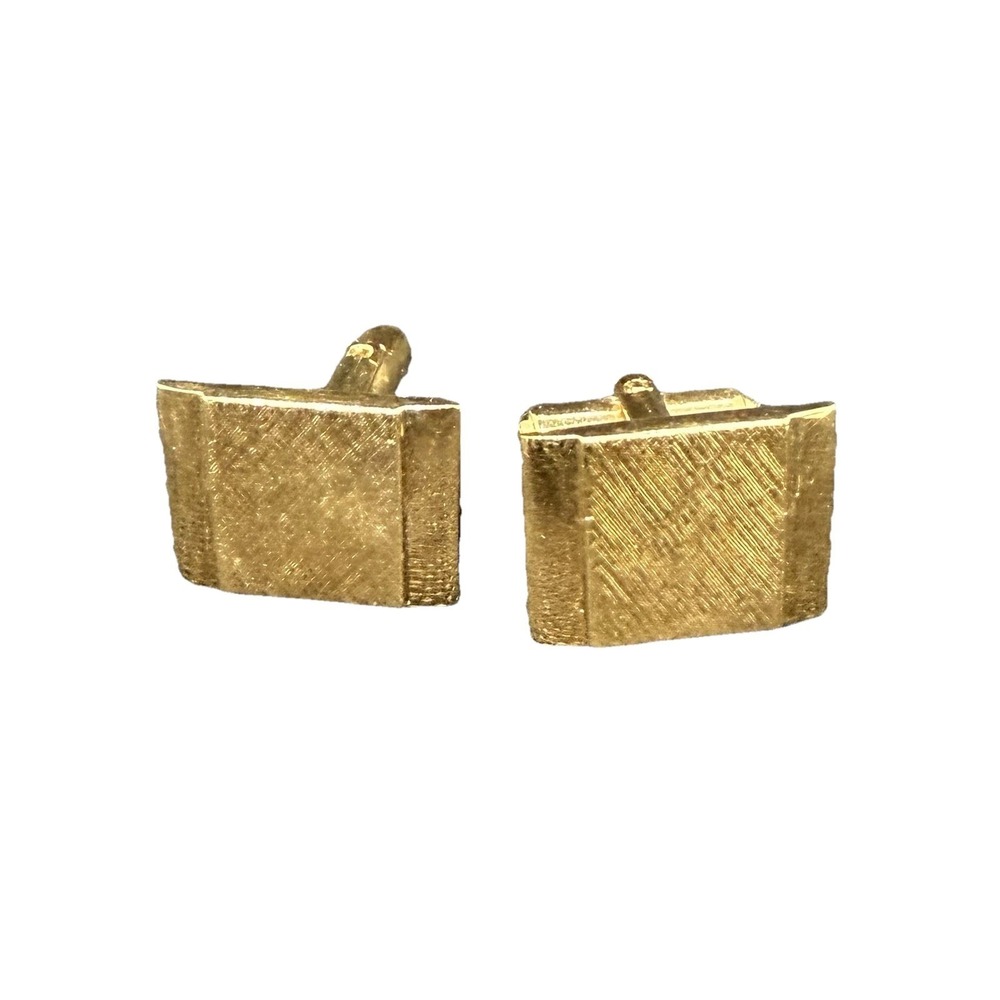 Amway Gold Tone Textured Center Cufflinks - 10/16" x 13/16"- Classic Style